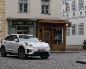 Kia e Niro weiss vo 02
